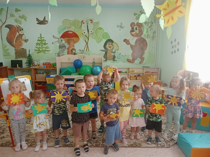 Солнышко лучистое Солнышко лучистое.